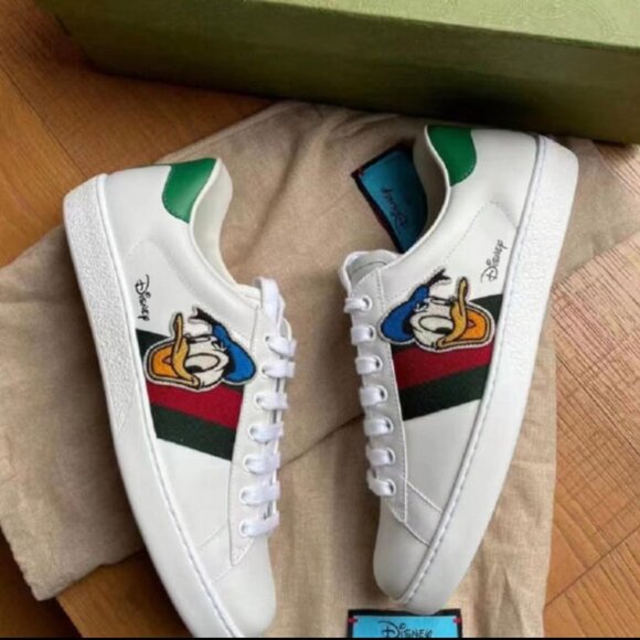 NWOT Authentic Gucci x Disney Donald Duck Ace sneakers - Picture 1 of 7